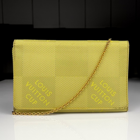 Louis Vuitton Cup Limited Edition Damier Clutch Organizer - Picture 1 of 10